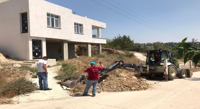 Kadirli Belediyesinden kanalizasyon bağlantı çalışması