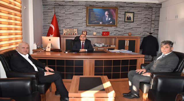 Büro Memur-Sen Başkanı Yılmaz'dan Toprakkale Kaymakamı Selimoğlu'na ziyaret
