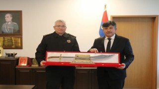 Başkan Baz'dan Osmaniye İl Jandarma Komutanı Altundarak'a ziyaret