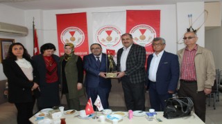 Veli Böke, Osmaniye Kahramanmaraşlılar Derneğini ziyaret etti